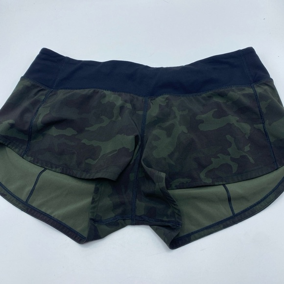 Women's Lululemon Speed Up Short Short 2" Lined Green Camo Size 6 Activewear - Picture 1 of 6